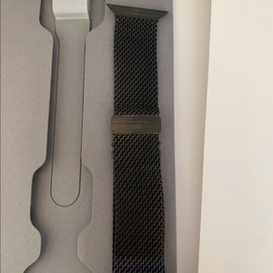 애플워치 신형 블랙 티타늄 밀레니즈루프 정품 M사이즈