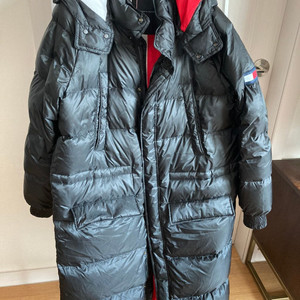 타미필피거 정품 오리털8:2 벤치카파 롱패딩