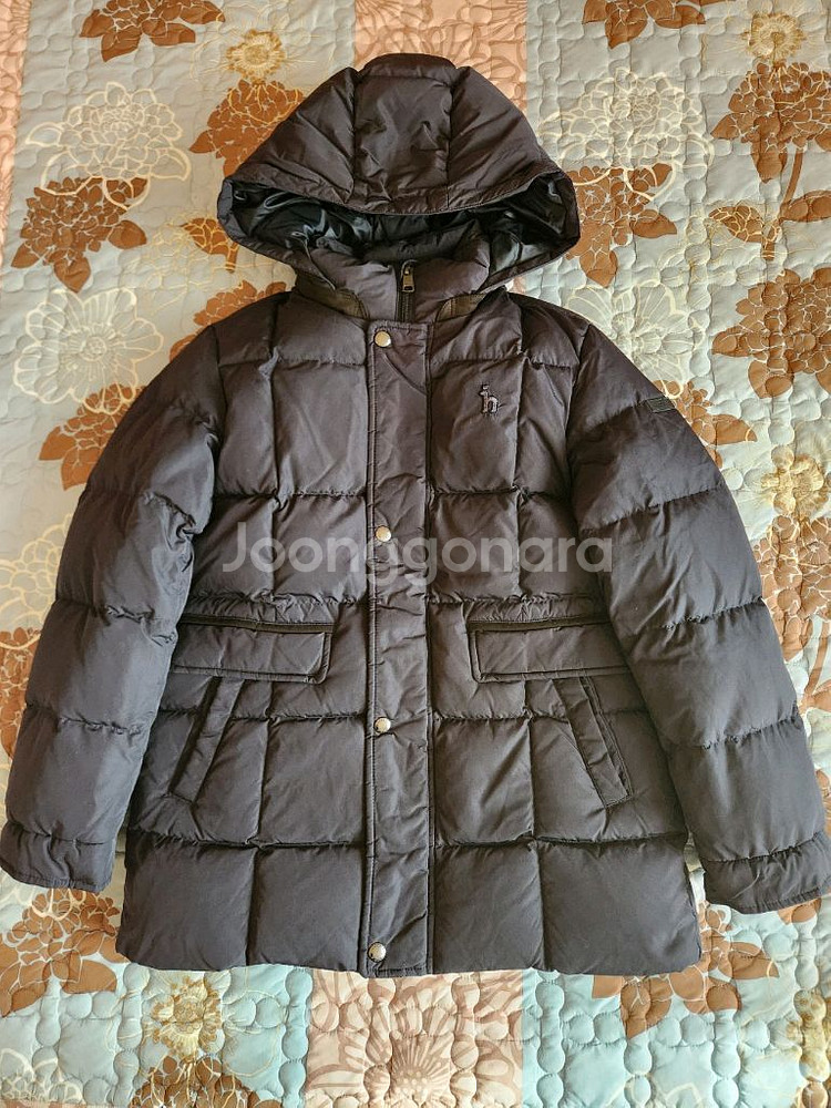 헤지스키즈 다운패딩 155사이즈--1