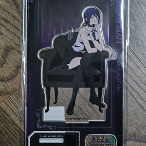 체인소맨 도쿄 팝업 레제 체어 마네키네코 아크릴 스탠드