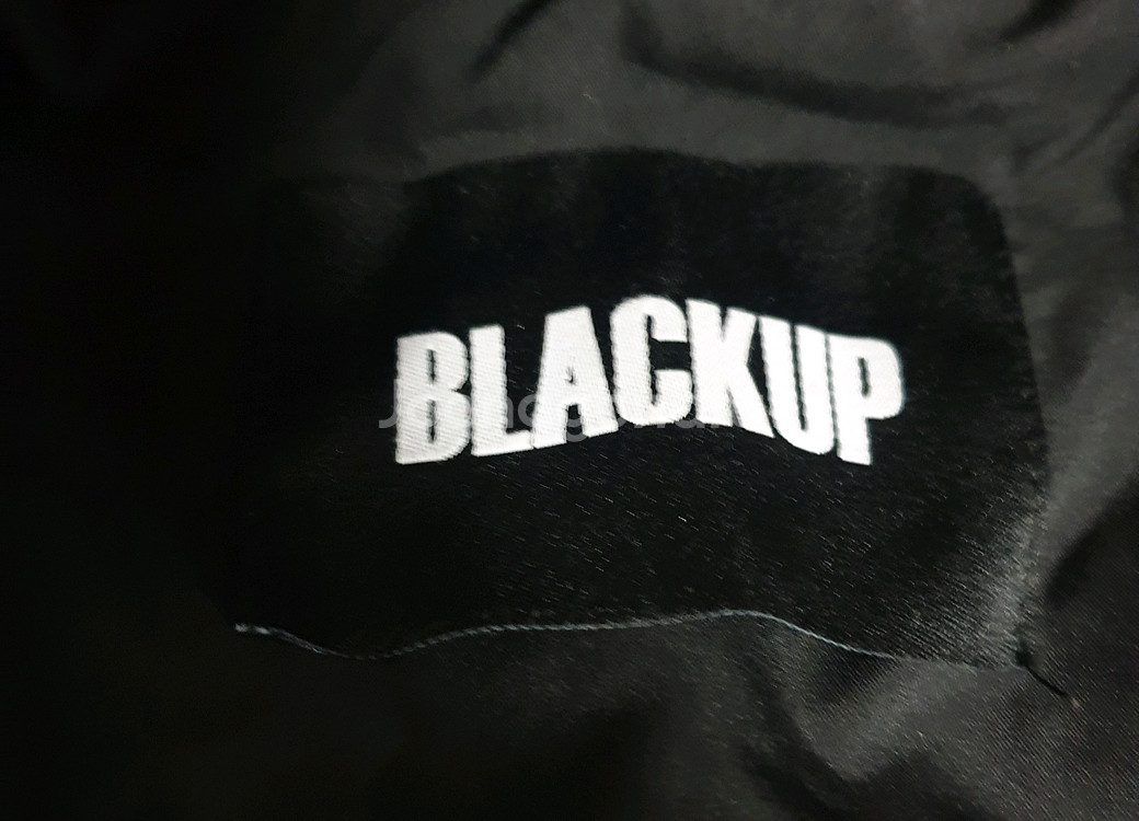 BLACK UP 아키 오버핏 패딩 블랙 (L)--1