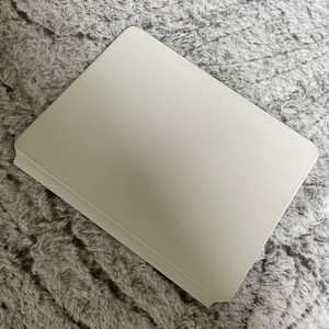 아이패드 매직키보드 화이트