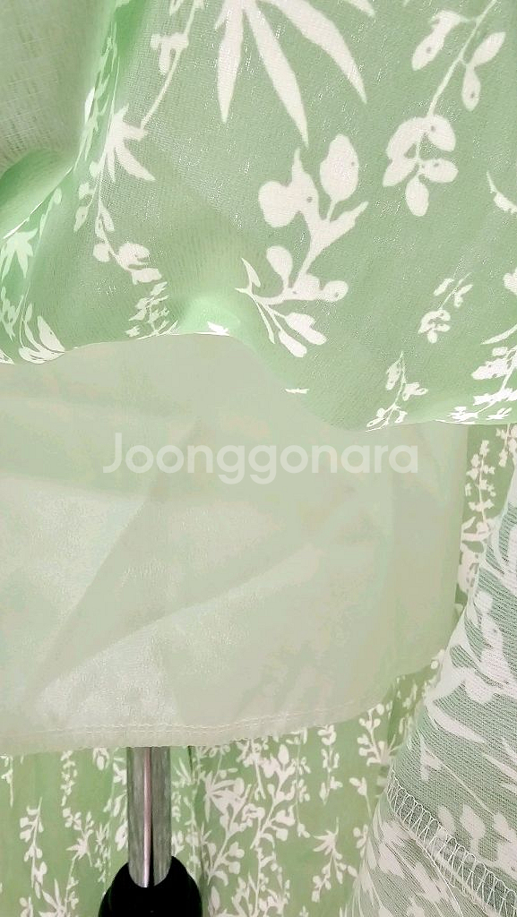 (새상품)뒤트임 민소매 롱원피스 밴딩 나시원피스--8