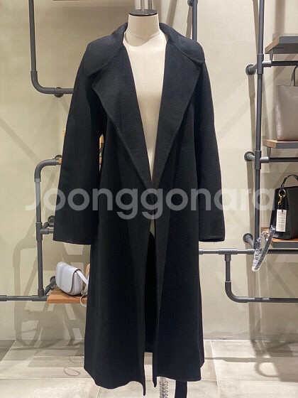 LAP 롱코트(모70, 10회 미만 착용)--2