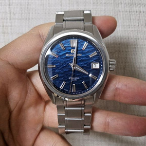 그랜드세이코 미나모스와 한정판 slga007