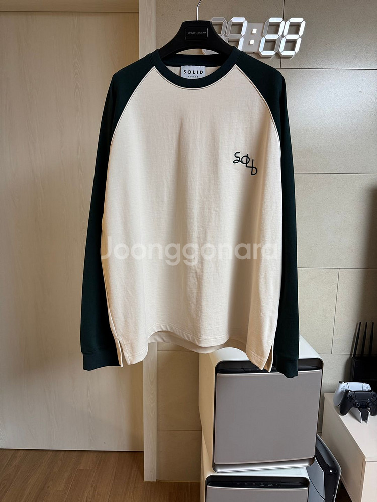 [새제품] 솔리드옴므 25fw 나그랑 티셔츠 48--1