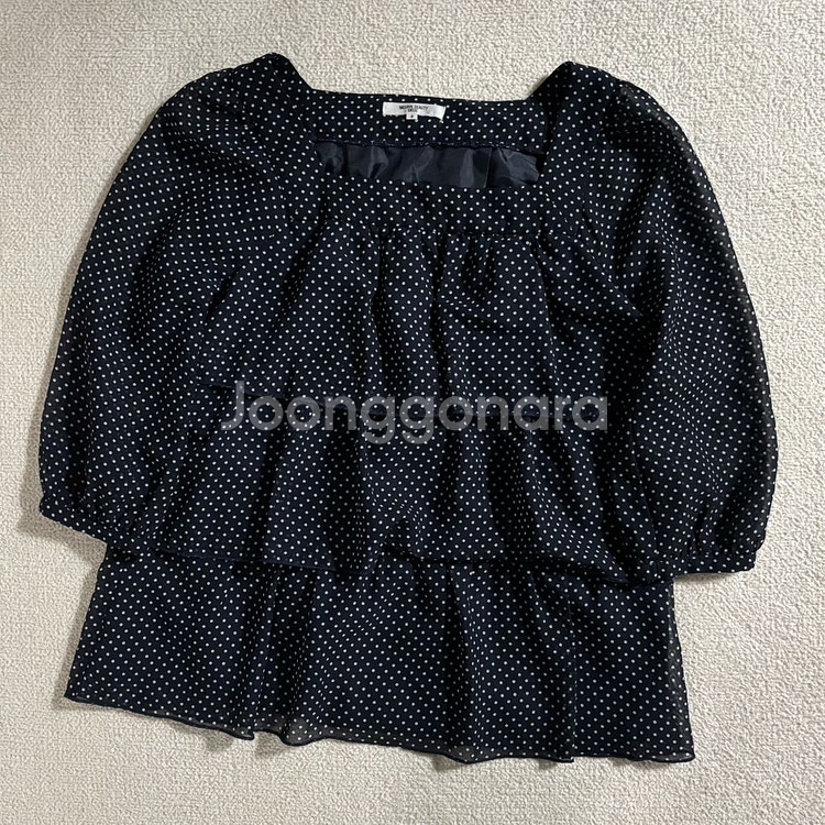 일본빈티지 네이비 도트 스퀘어넥 캉캉 블라우스--0