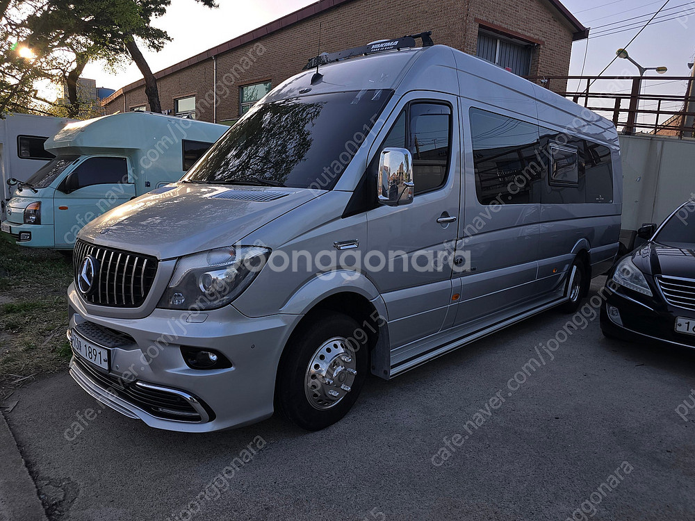 벤츠스프린터 최장롱바디 캠핑카--3