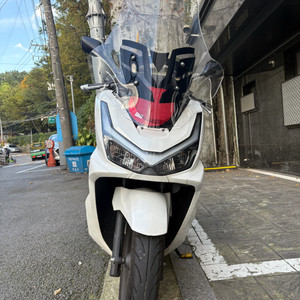 pcx25년식