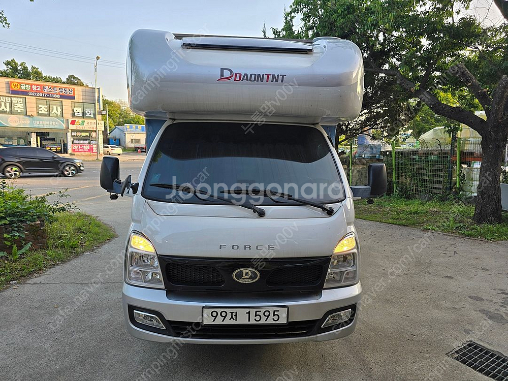 포터2 다온포스650 캠핑카--0