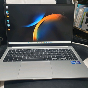 삼성 갤럭시북3 15인치 !5 13세대 램16 ss25