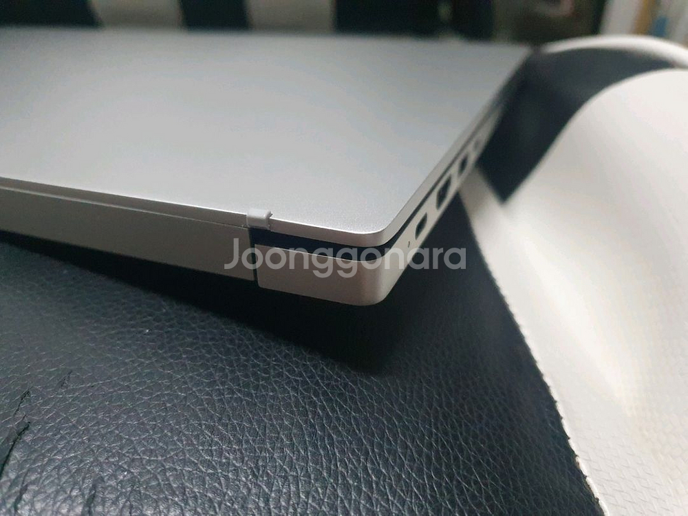 삼성 갤럭시북3 15인치 !5 13세대 램16 ss25--5