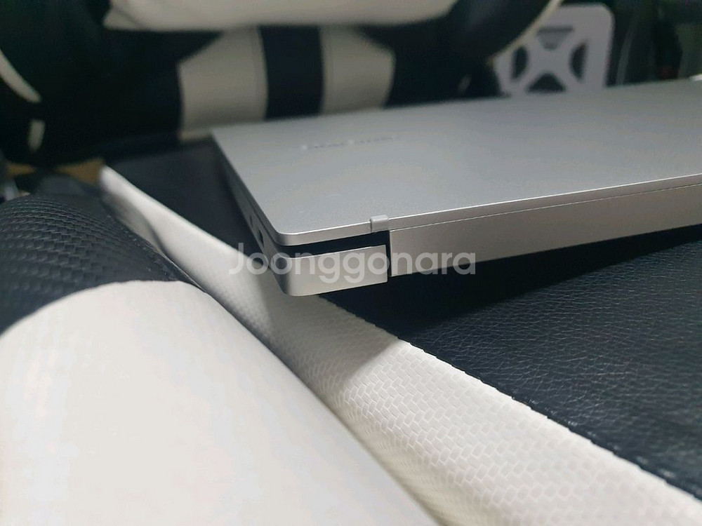 삼성 갤럭시북3 15인치 !5 13세대 램16 ss25--6