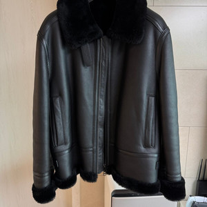 질스튜어트 뉴욕 22fw 블랙 에이비에이터 무스탕