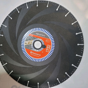 허스크바나14인치 다이야몬드컷팅날 콘크리트컷팅날