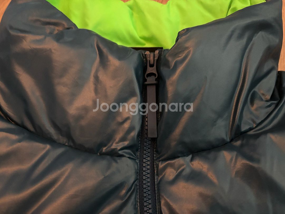 상태최상 나이키 다운필 하이넥 푸퍼패딩 프리사이즈 여성--4