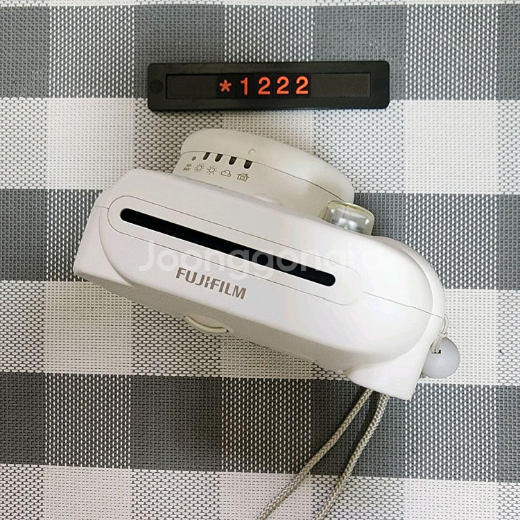 후지 인스탁스 미니 8 폴라로이드 카메라 화이트바디--1