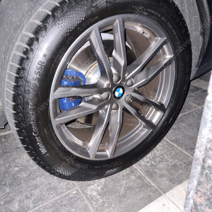 컨티넨탈 원터타이어 판매합니다 245 50 19