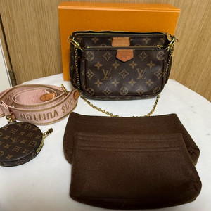 정품 200% 루이비통 멀티 포쉐트 악세수아