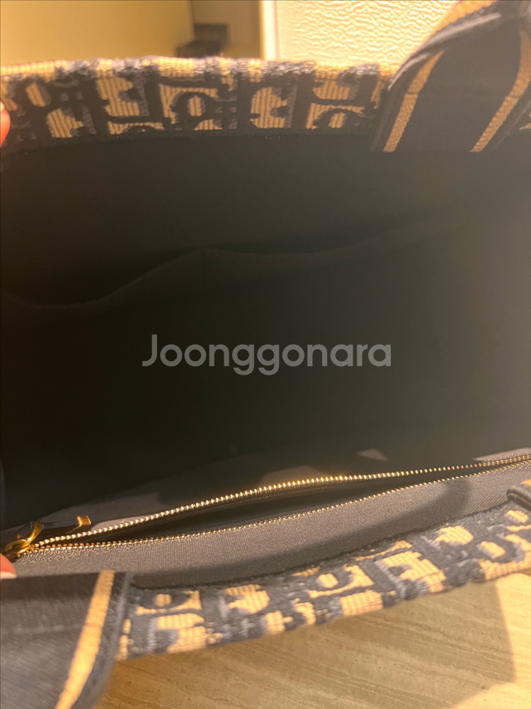 디올 북 토트 미디엄 백 블루--8