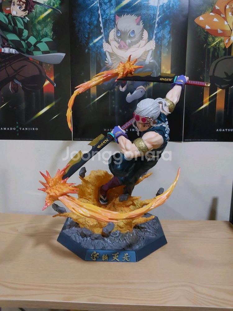 귀멸의칼날 피규어 우즈이 텐겐--0