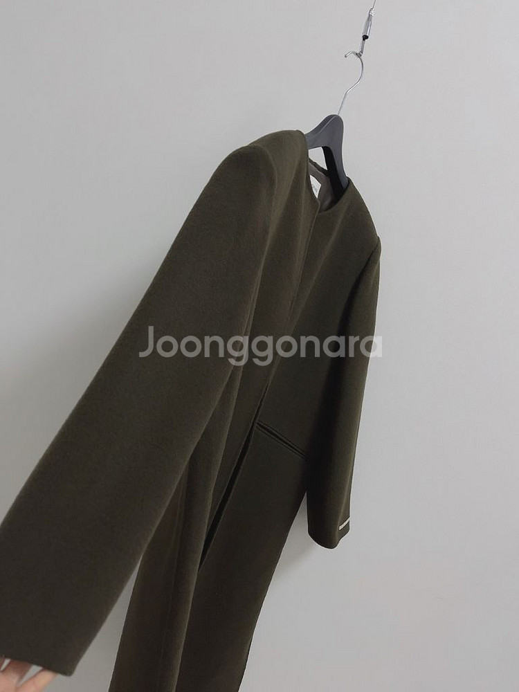 어플레이그라운드 핸드메이드 머플러 코트 라운드넥--5