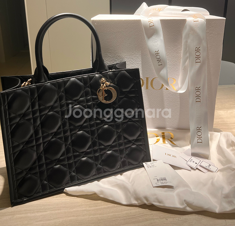 디올 북토트 미디움 가죽백 Dior Book Tote--2