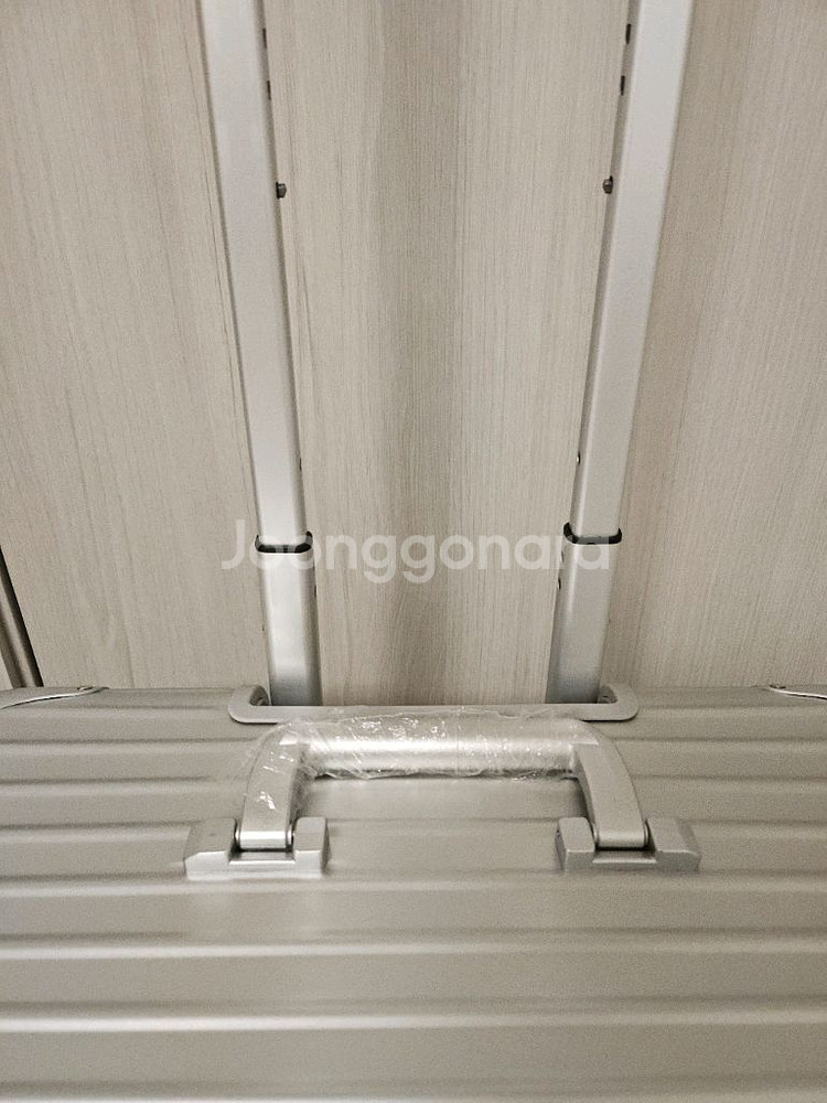 머즈캐리어 알루미늄 기내용 캐리어 20인치 새상품--2