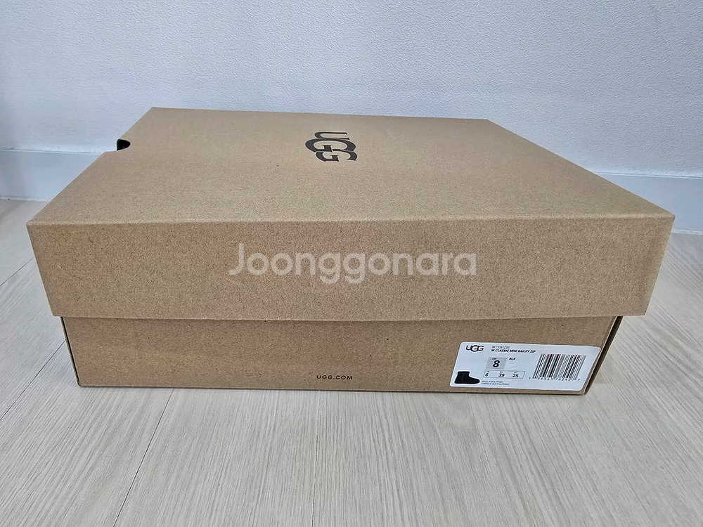 (새제품) UGG 어그 미니베일리보우 지퍼형 8사이즈--7