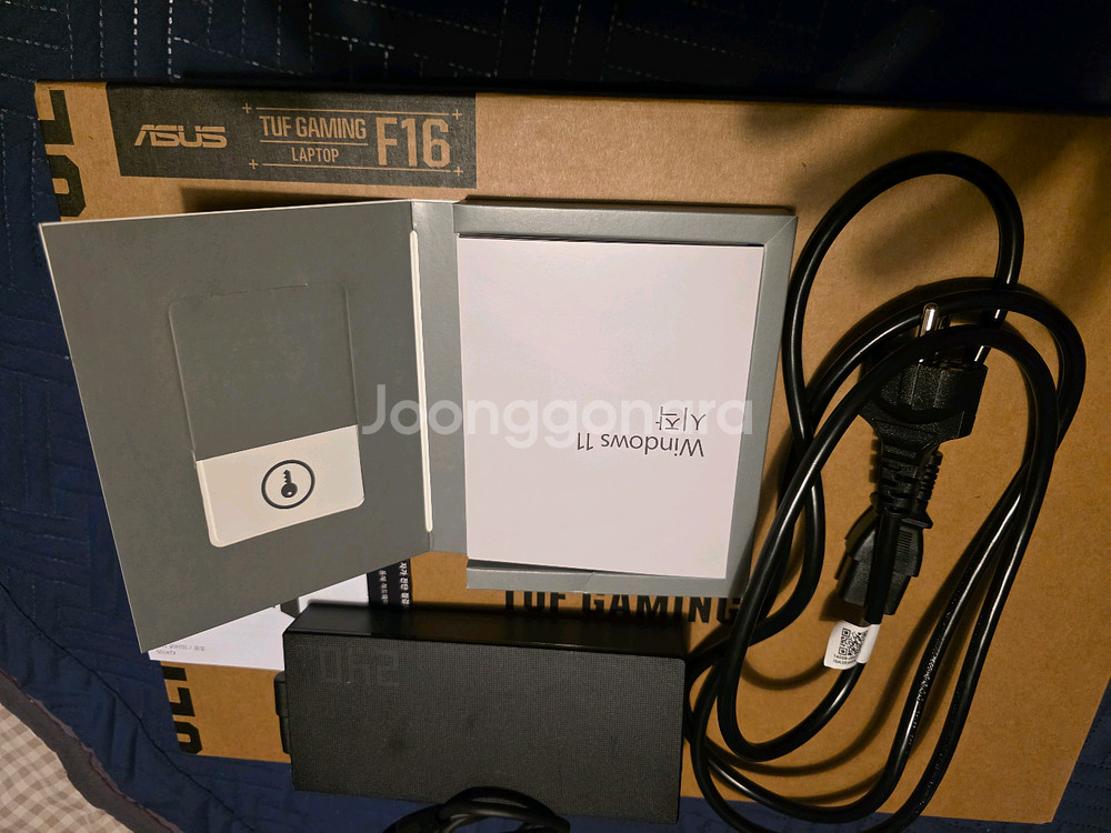 ASUS TUF Gaming F16 RTX4050--3