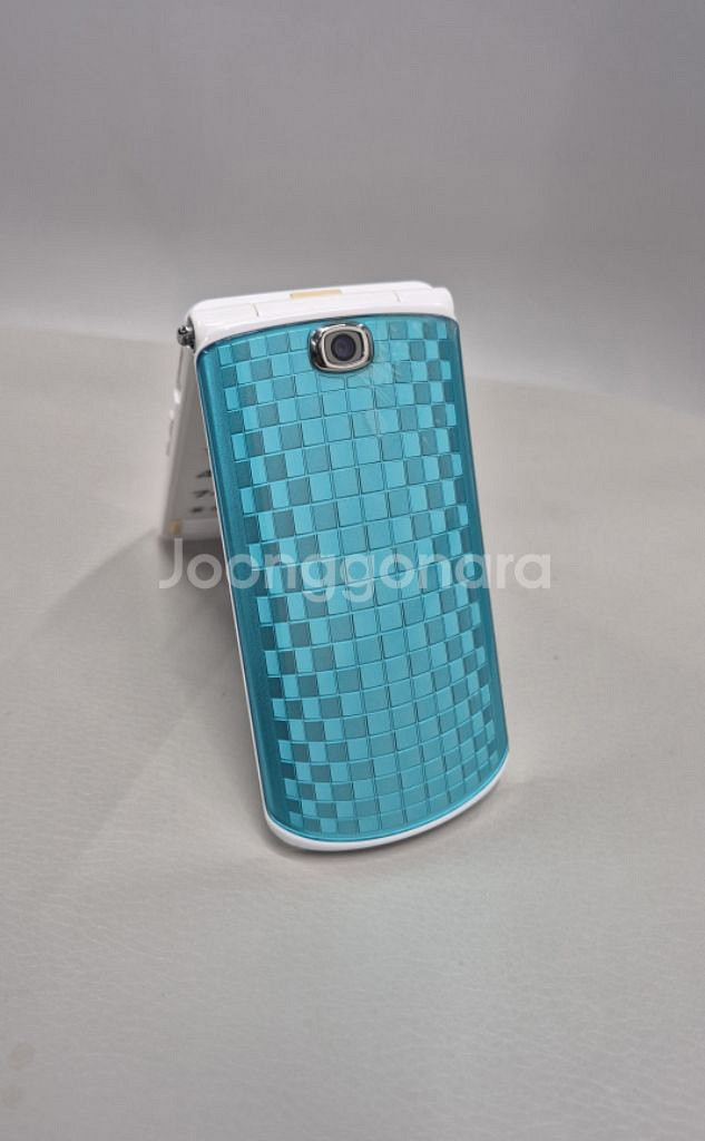 삼성 폴더폰 s급 초기필름그대로 공신폰 단순통화 문자만--3