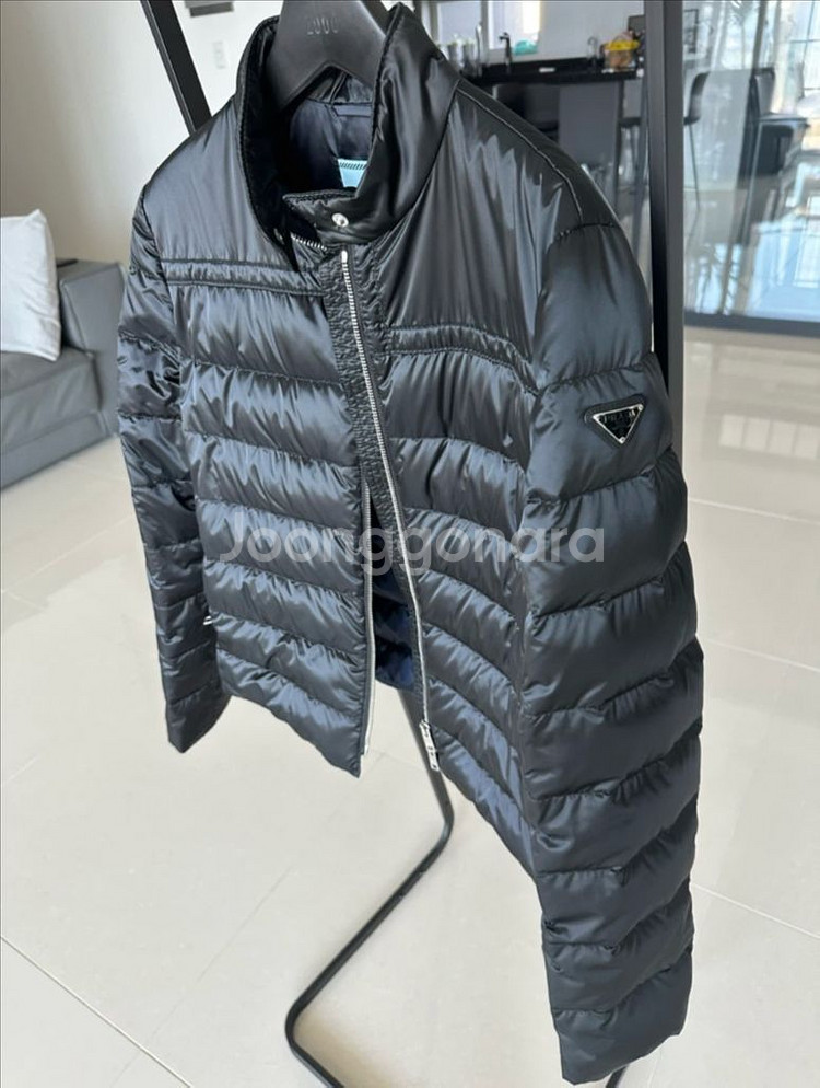 프라다 여성 경량 패딩--0