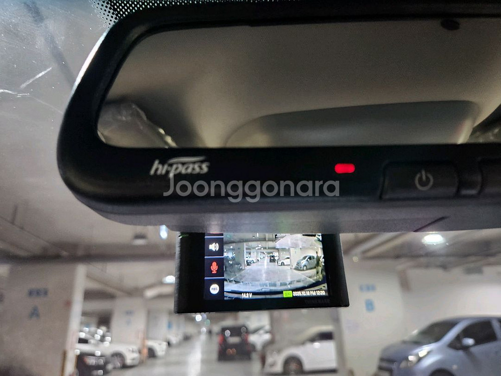 코란도 투리스모TX 플러스9인승18형 106.000km--7