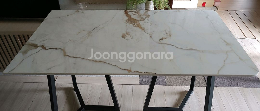 테이블 판매합니다(전시품)--1