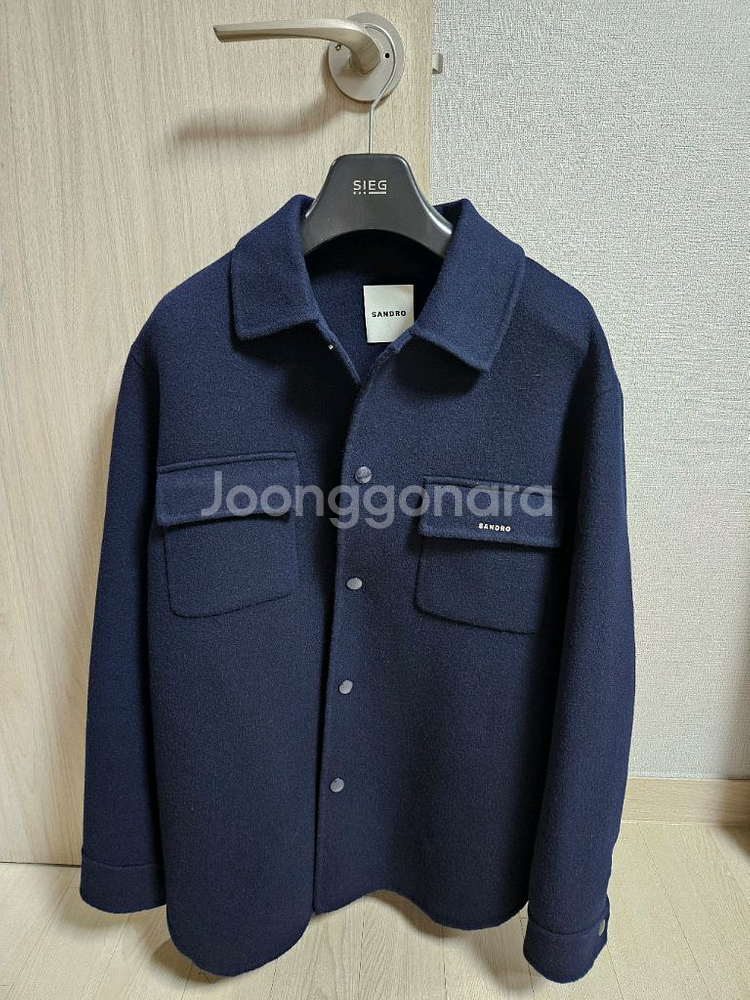 (새상품) 24fw 산드로옴므 울메탈로고 자켓 네이비M--0