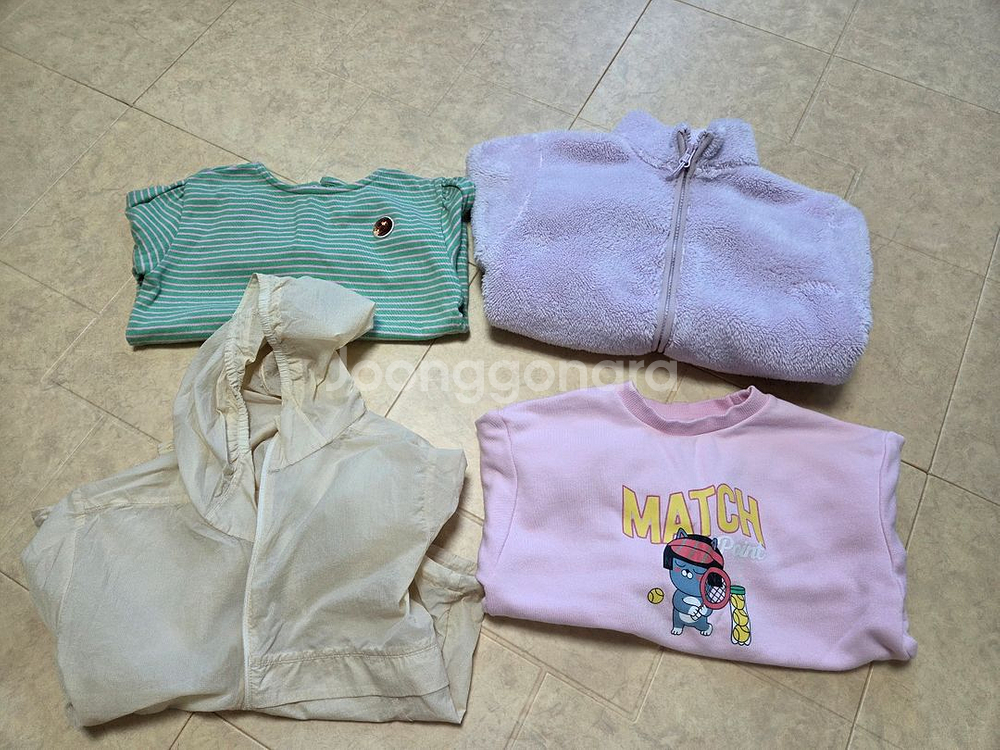 탑텐 키즈 후리스 티셔츠 외 120사이즈--0