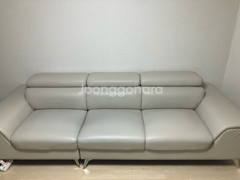 우아미가구 4인용 가죽쇼파(쿠션2개포함)--2
