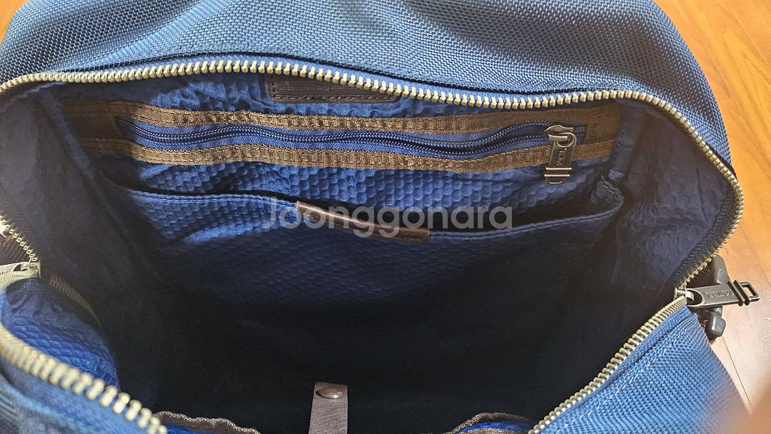 투미백팩 르준 네이비 판매 합니다--5