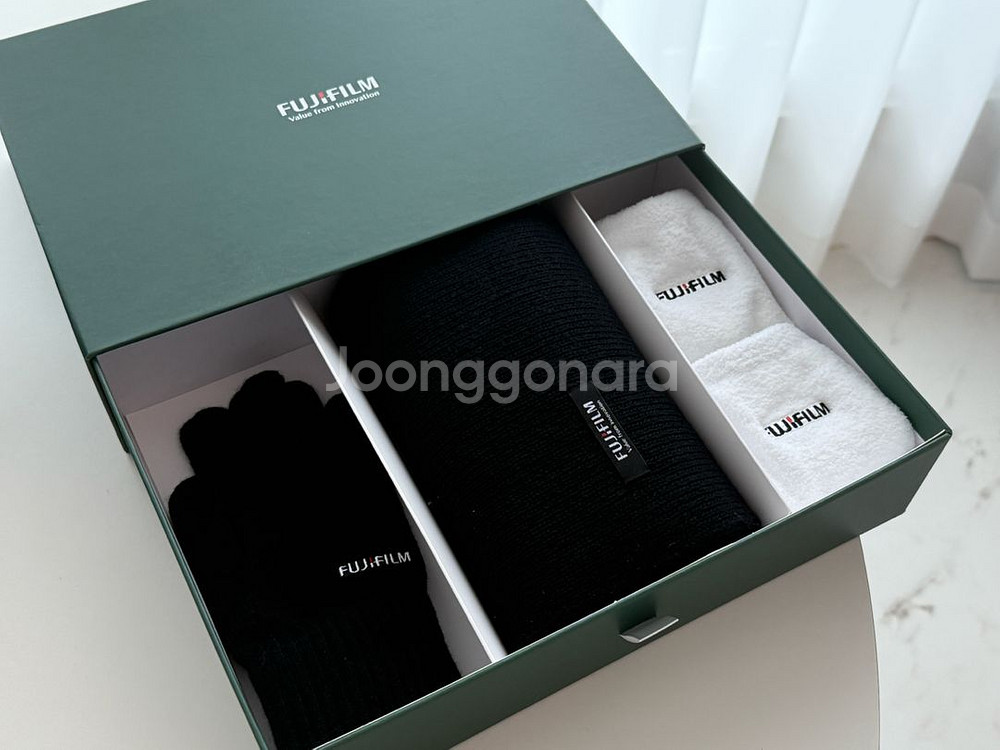 후지필름 X100VI 새상품급(충전기, 액세서리 포함)--7