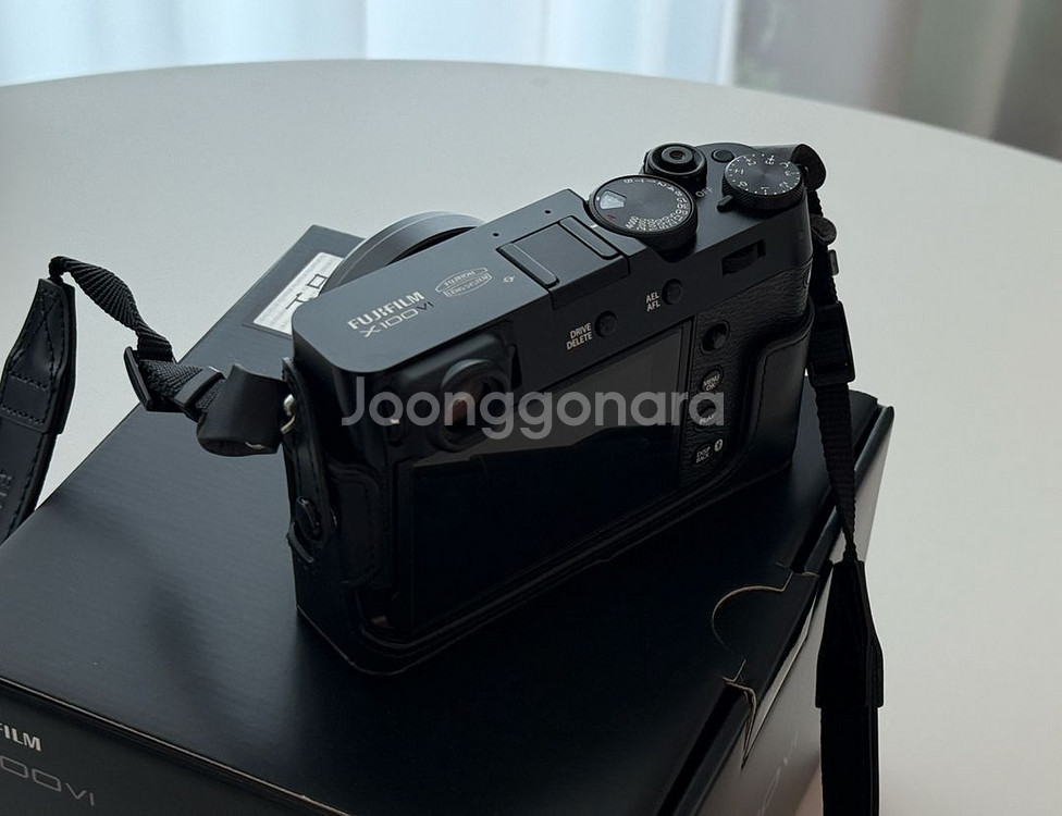 후지필름 X100VI 새상품급(충전기, 액세서리 포함)--2