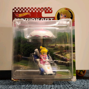 핫휠 마리오카트 피치 + 글라이더 미니카