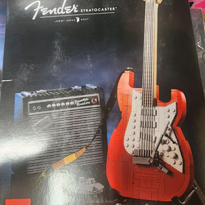 레고 21329 펜더 스트라토캐스터 일렉 기타 미개봉