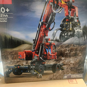 레고 테크닉 42144 머티리얼 핸들러 미개봉
