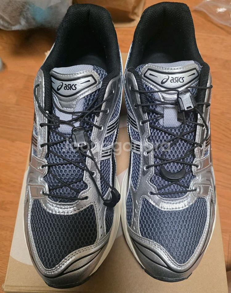 아식스 언리미티드 젤카야노14 캐리어그레이280 팝니다--0