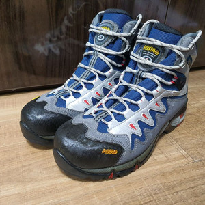 아솔로 고어텍스 등산화 사이즈 265mm