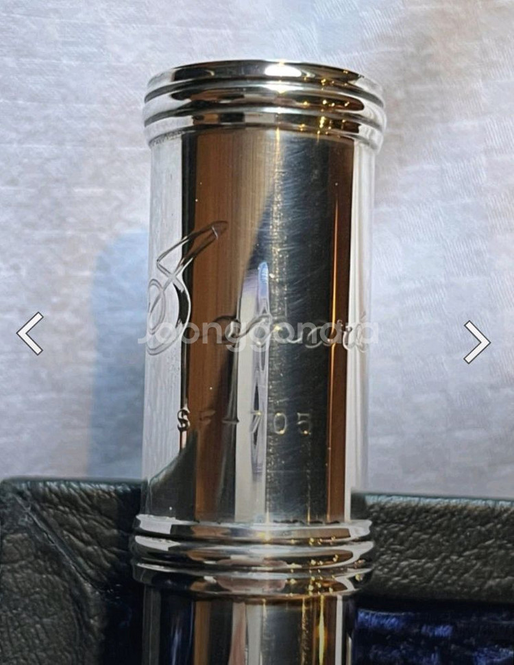 파우월 소나레 705 바디실버 플루트 팝니다--2