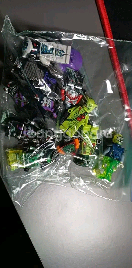 레고 닌자고 빌런(뱀,가마돈,닌드로이드,유령) 팝니다.--0