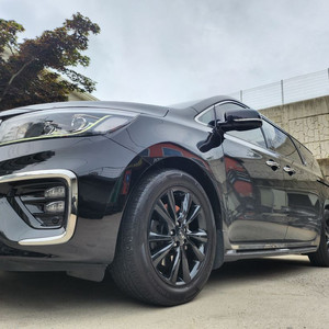 더뉴카니발 19인치 블랙휠 순정휠 중고휠