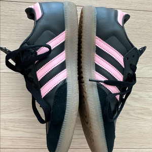 아디다스 삼바 인터 마이애미