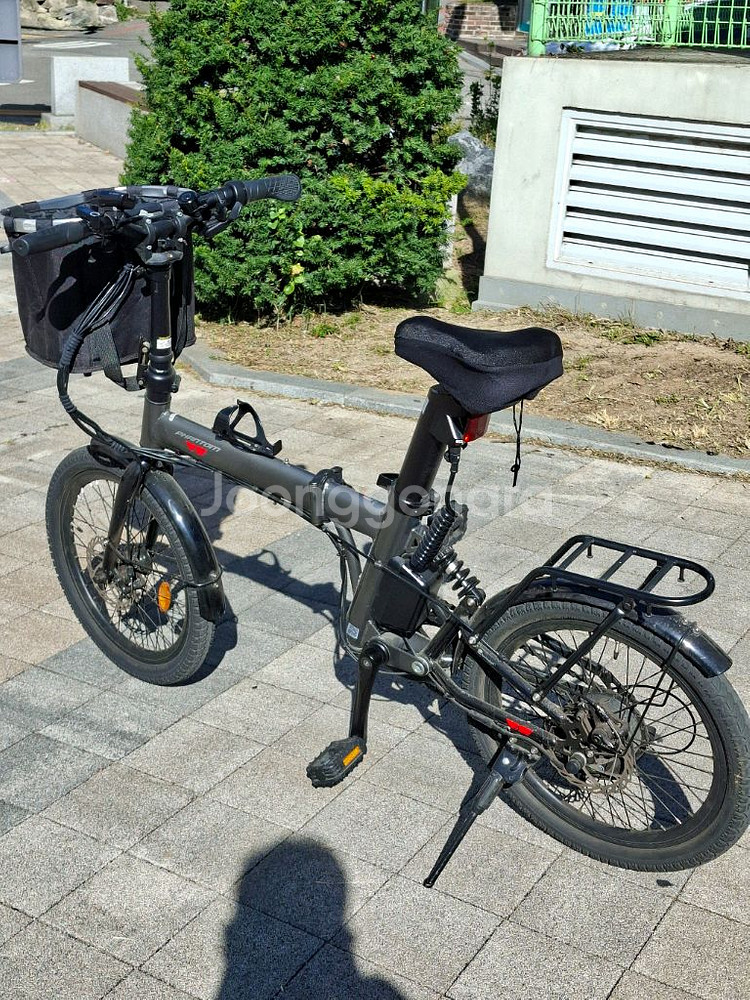 2023 삼천리 팬텀 FE 전기 자전거 거의 새거 수준--3